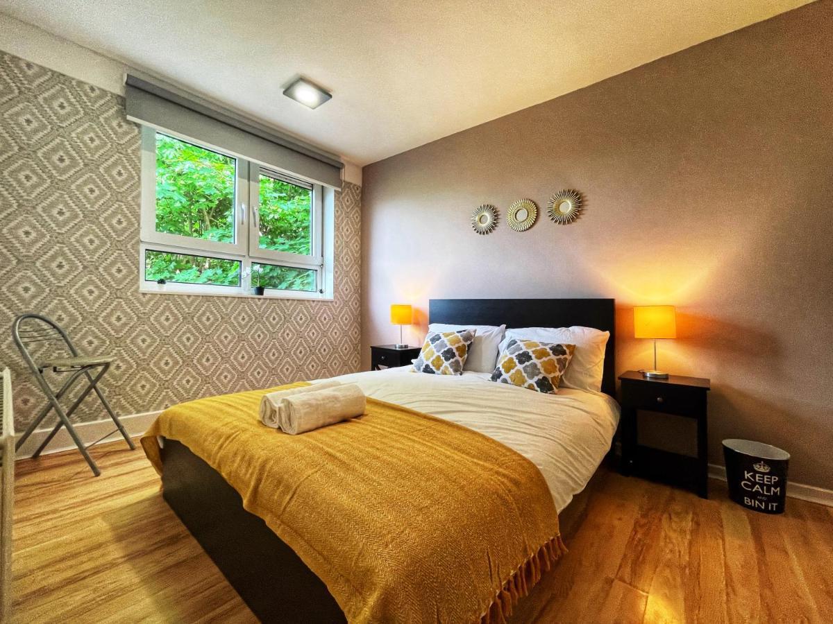 Noah'S Place In Mile End Лондон Экстерьер фото