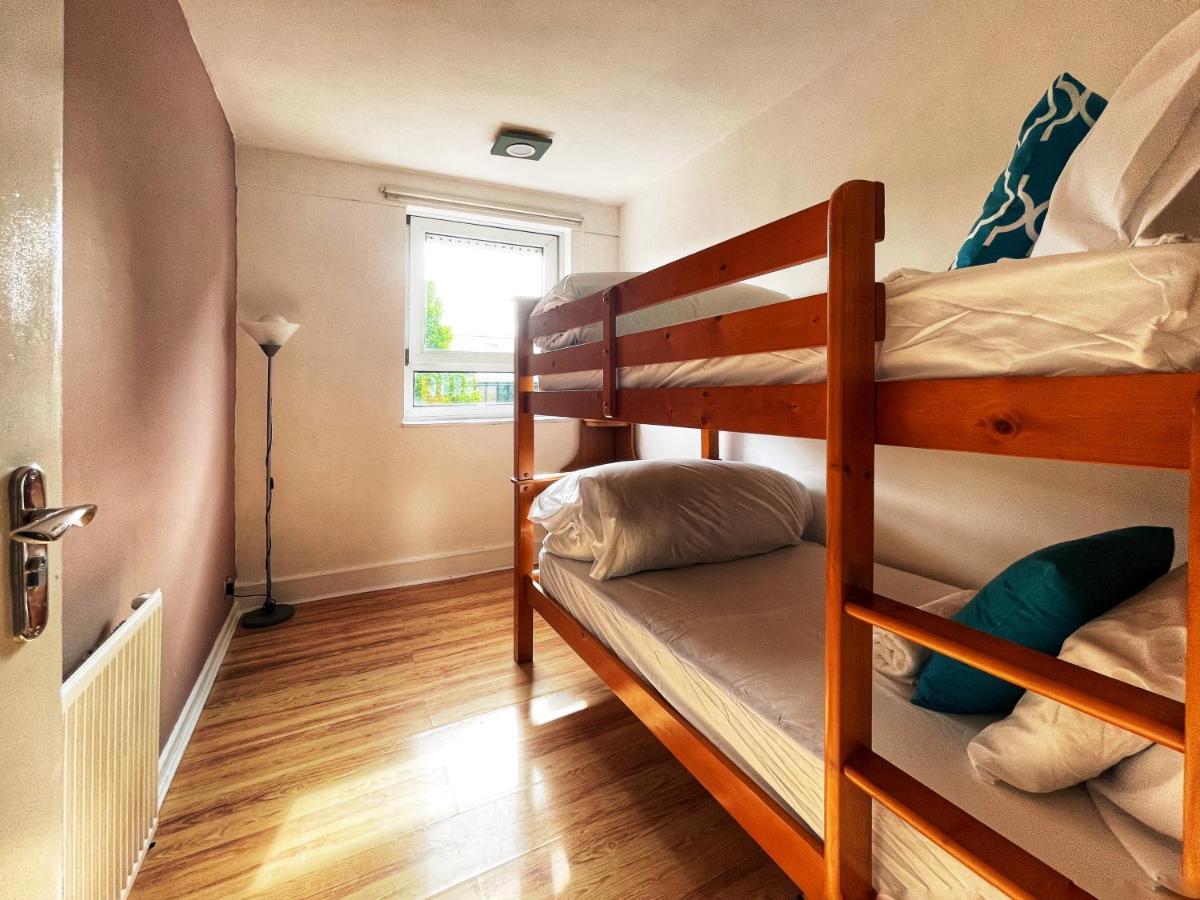 Noah'S Place In Mile End Лондон Экстерьер фото